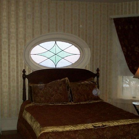 Victorian Charm Inn Towanda Eksteriør billede
