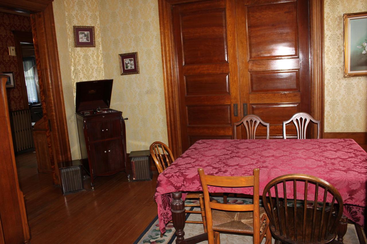 Victorian Charm Inn Towanda Eksteriør billede
