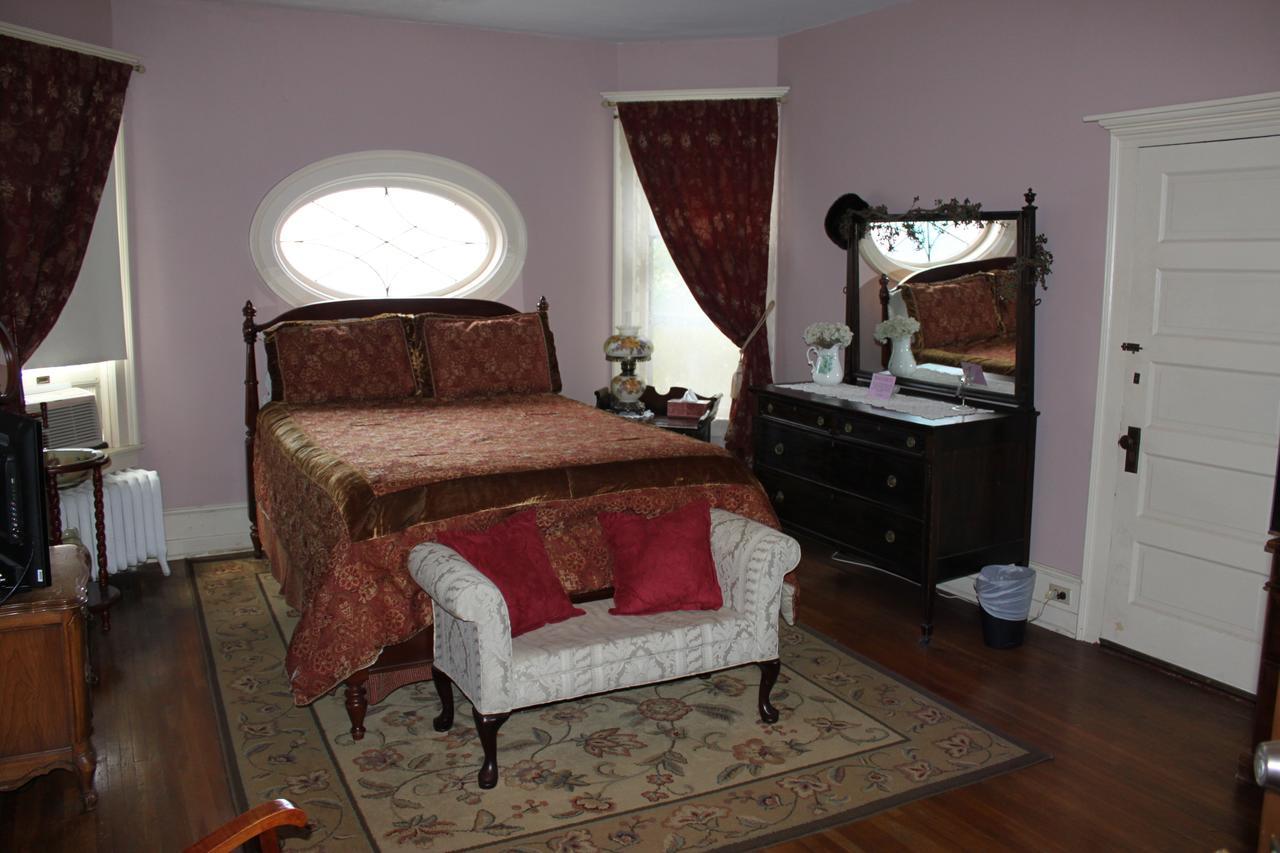 Victorian Charm Inn Towanda Eksteriør billede